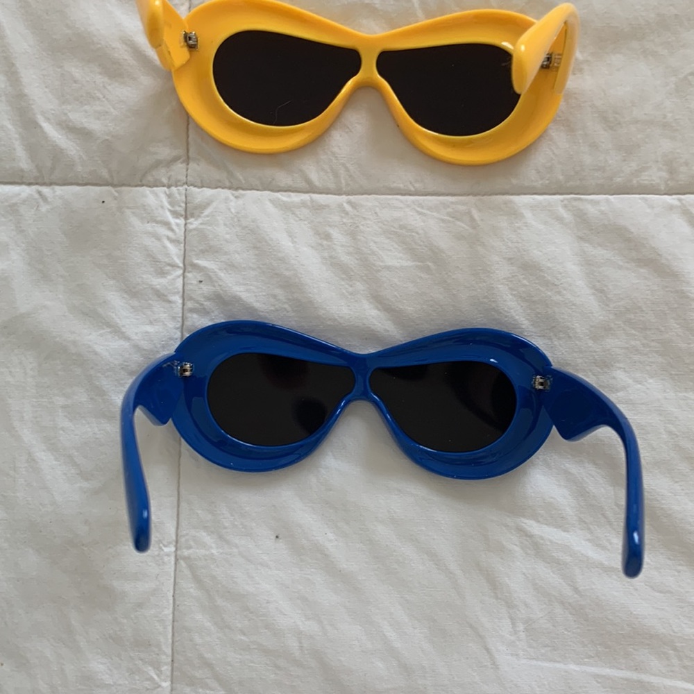 New Inflatable Sunglasses Set - Picture 4 of 4